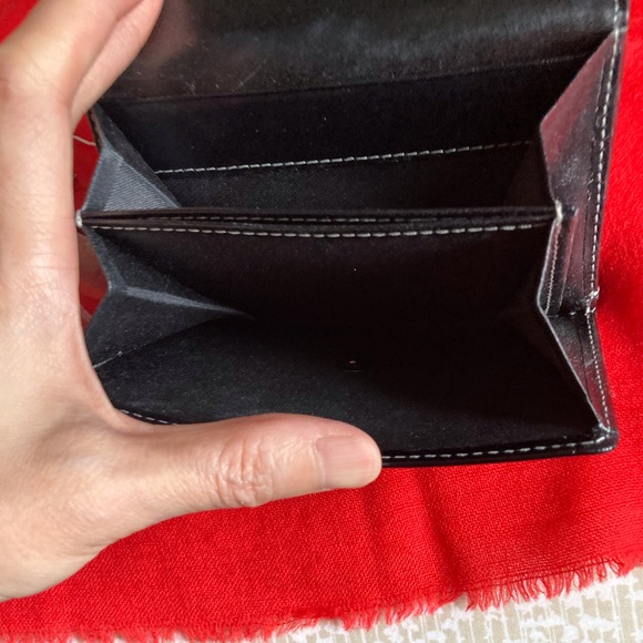 Wallets - Picture 5 of 5